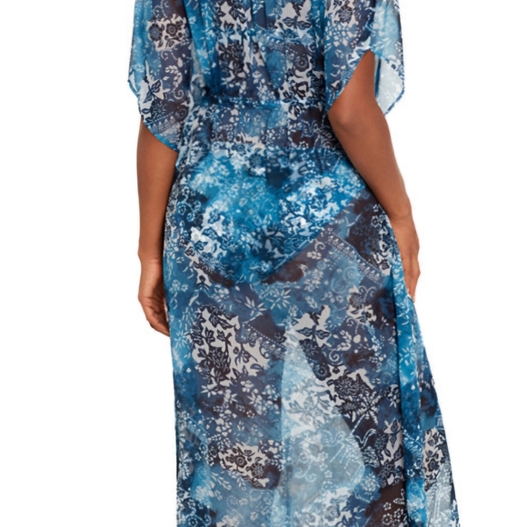 Lauren Ralph Lauren Blue and White Midi Caftan with flutter sleeves - Picture 4 of 11